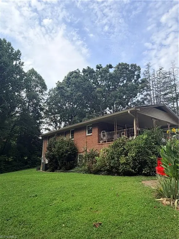 6815 University Parkway, Rural Hall, NC 27045 - #2