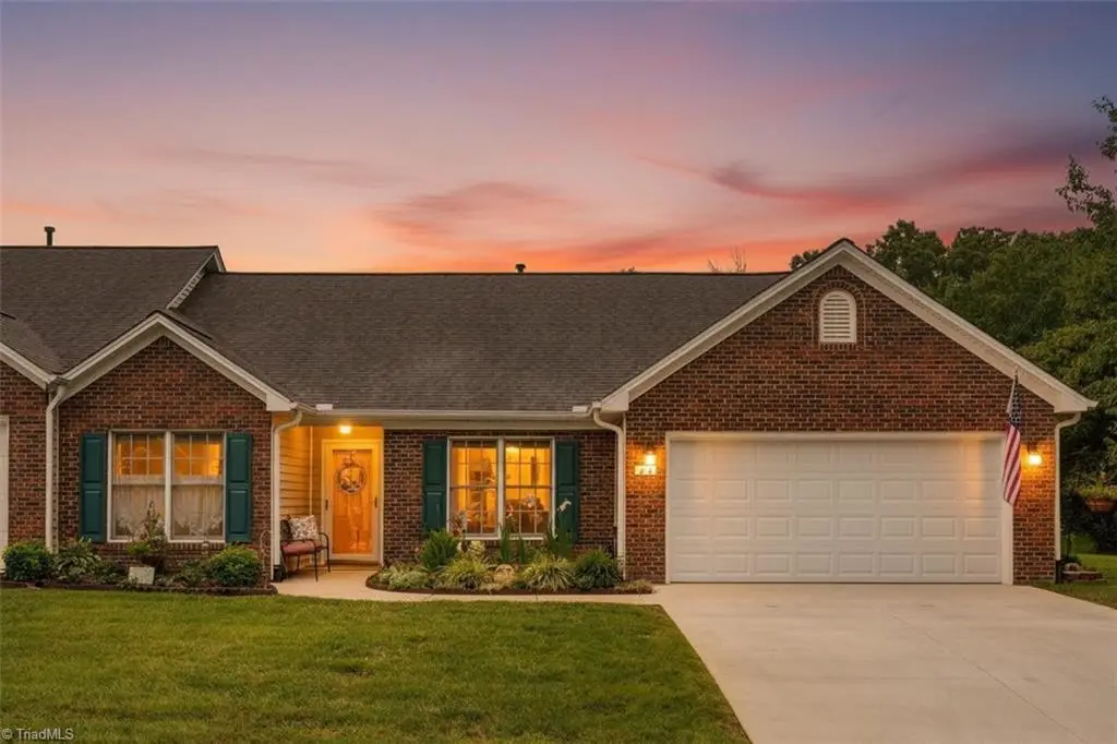 3027 Maple Avenue, Burlington, NC 27215 - #1