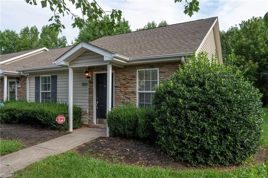 3273 Hyde Place Circle, Winston Salem, NC 27103 - #3