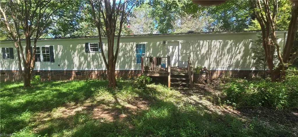 208 Murdock Drive, North Wilkesboro, NC 28659 - #1