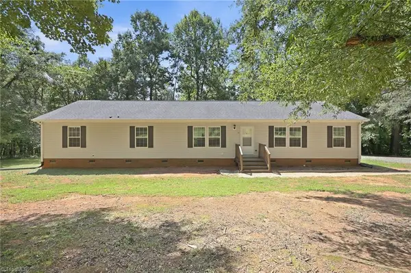 4851 Murray Road, Winston-Salem, NC 27106