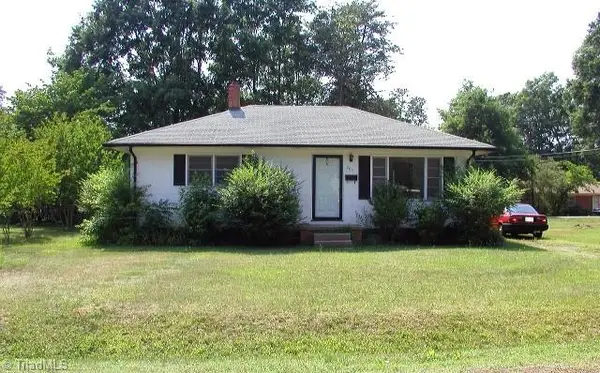 204 West Street, Mebane, NC 27302