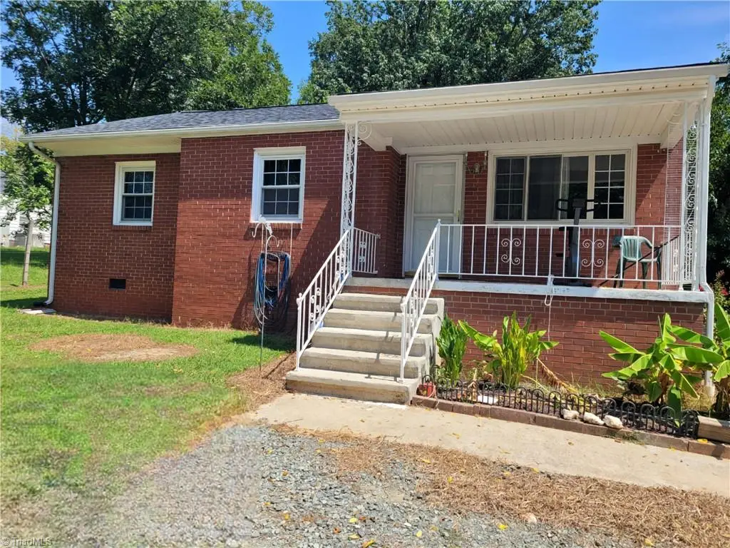 416 Cross Street, Burlington, NC 27217 - #1