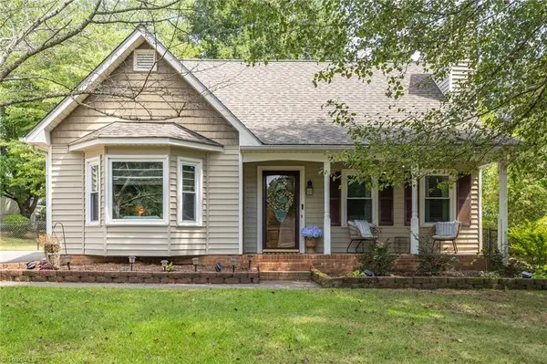 1705 Calvary View Lane, Clemmons, NC 27012