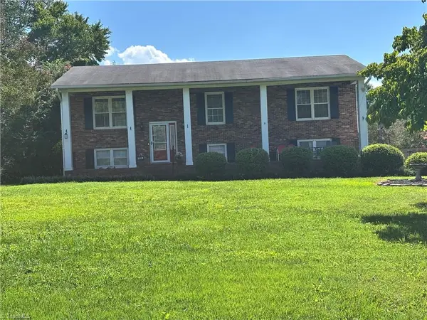 1024 Kelwyn Lane, Lewisville, NC 27023