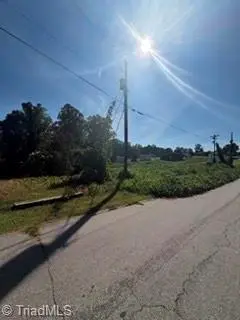 000 Willow Street, Reidsville, NC 27320 - #3