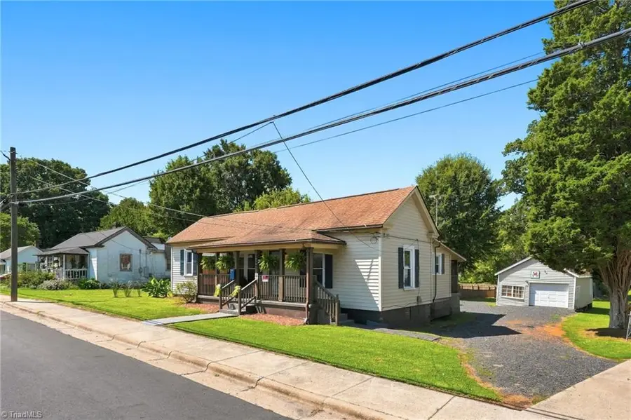 127 S Fieldcrest Road, Eden, NC 27288 - #2
