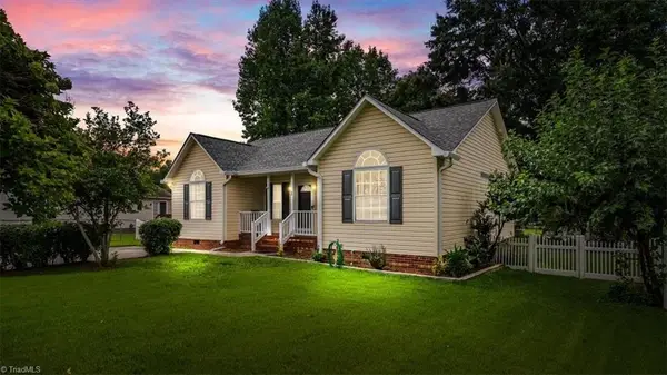 1 Cedar Branch Drive, Thomasville, NC 27360