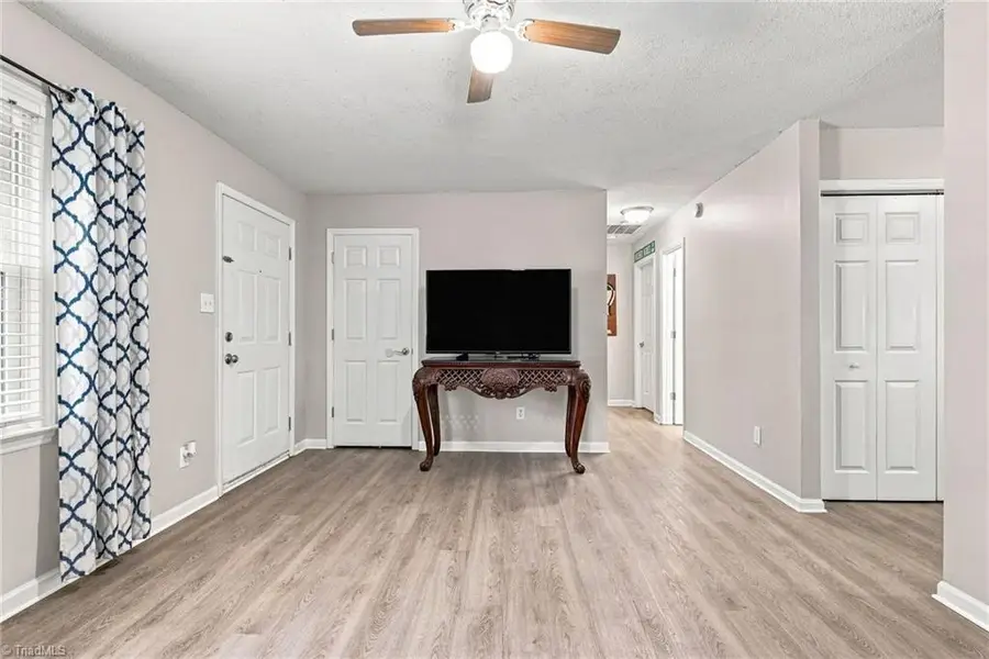 323 Avery Avenue, High Point, NC 27265 - #3
