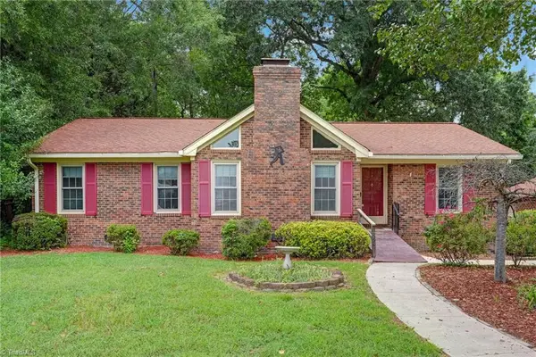 1823 Woodhue Drive, Burlington, NC 27215