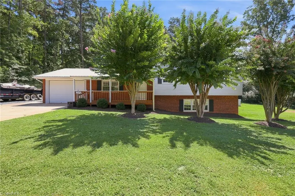 484 Newbern Avenue, Asheboro, NC 27205 - #1