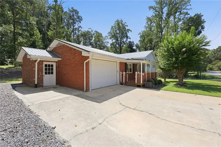 484 Newbern Avenue, Asheboro, NC 27205 - #3
