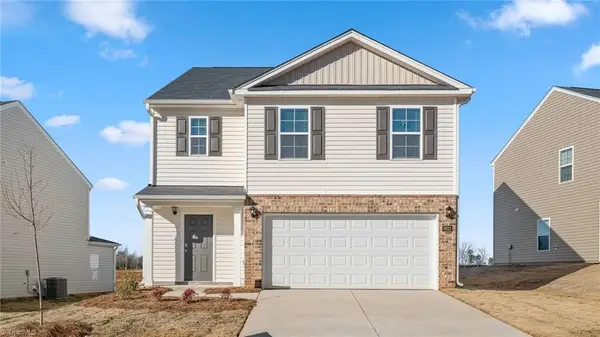 625 Beechwood Circle, Thomasville, NC 27360