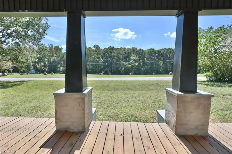 1826 N Oak Ridge Church Road, Yadkinville, NC 27055 - #2