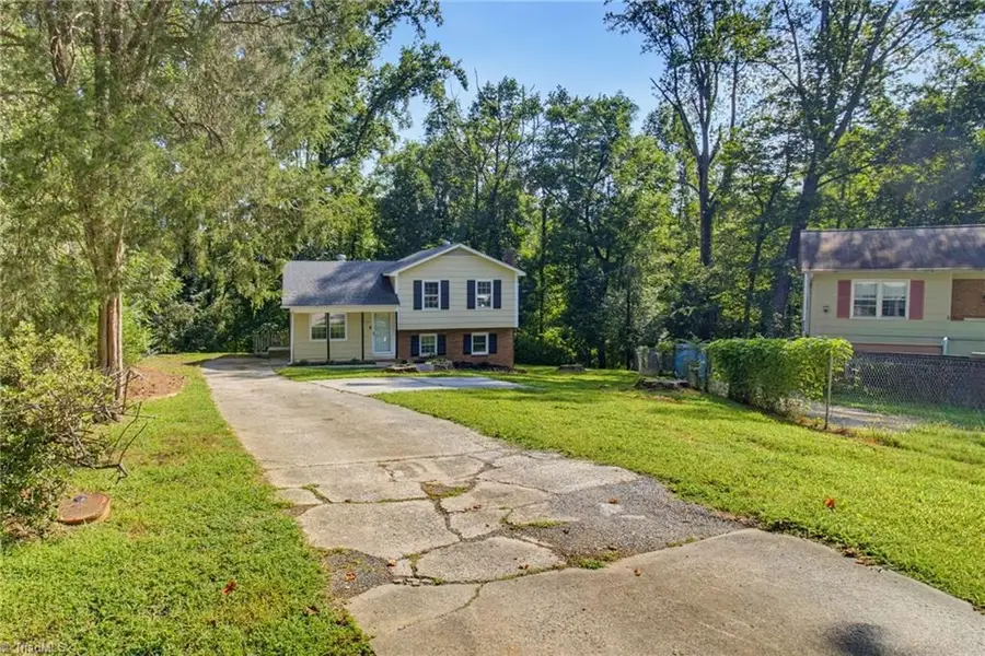 1315 Yardley Terrace, Bethania, NC 27105 - #3