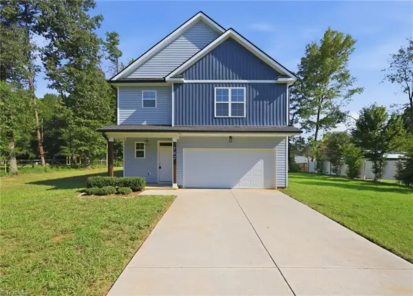 702 Vance Street, Mebane, NC 27302