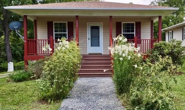 219 Oakview Road, Asheville, NC 28806