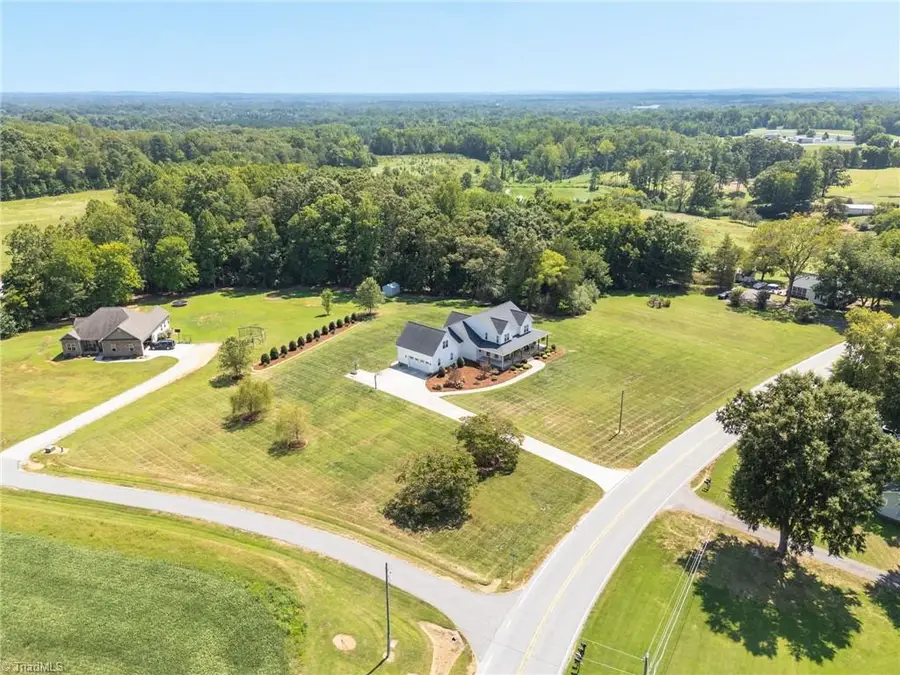 2488 Friendship Ledford Road, Abbotts Creek, NC 27107 - #2