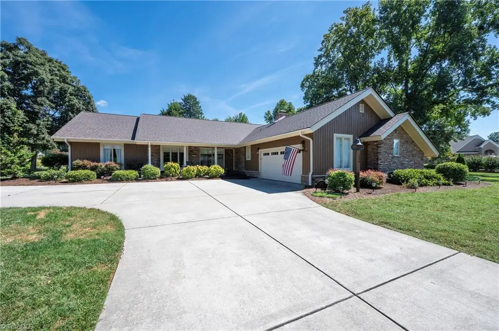 109 Holly Circle, Bermuda Run, NC 27006 - #1
