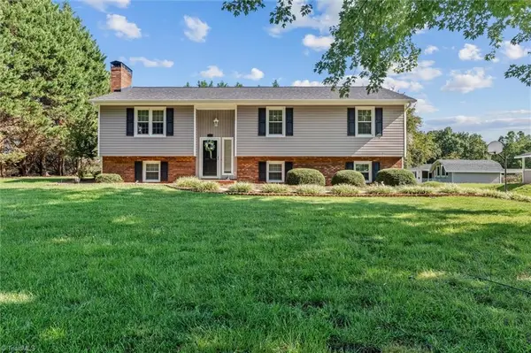 125 Hartley Lane, Pilot Mountain, NC 27041