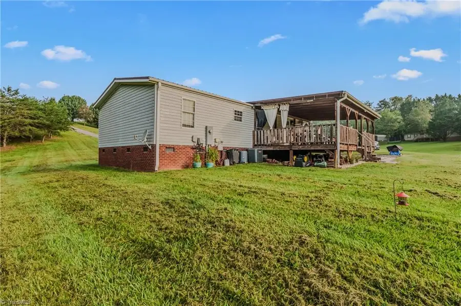 171 Clover Lane, Mount Airy, NC 27030 - #3