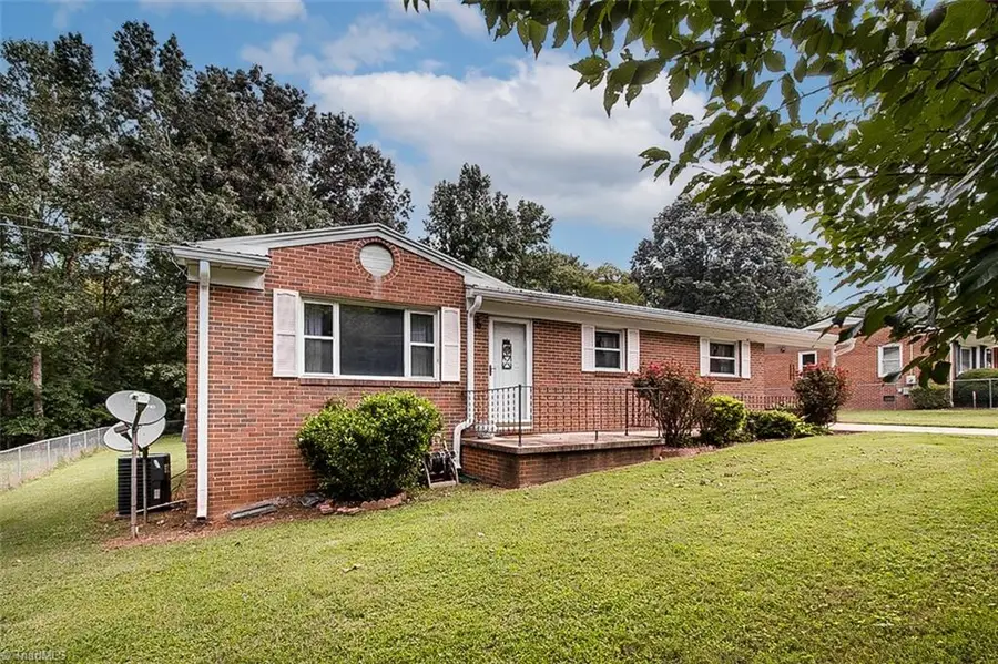 4667 Huntingwood Road, Ramseur, NC 27316 - #2