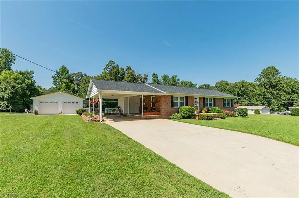 420 Sawyersville Road, Asheboro, NC 27205 - #1