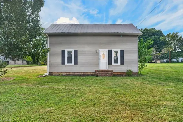 3076 Main Street, Walkertown, NC 27051
