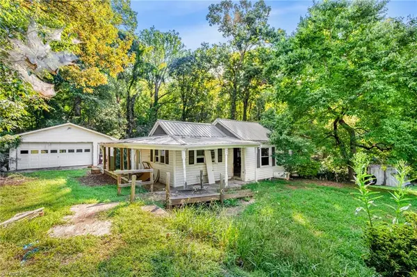 123 Old Linville Road, Kernersville, NC 27284