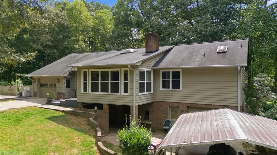 100 Brandon Court, Lexington, NC 27295 - #2