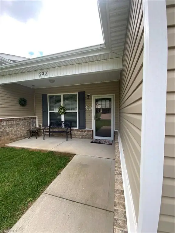230 S Boyles Street, Pilot Mountain, NC 27041 - #2