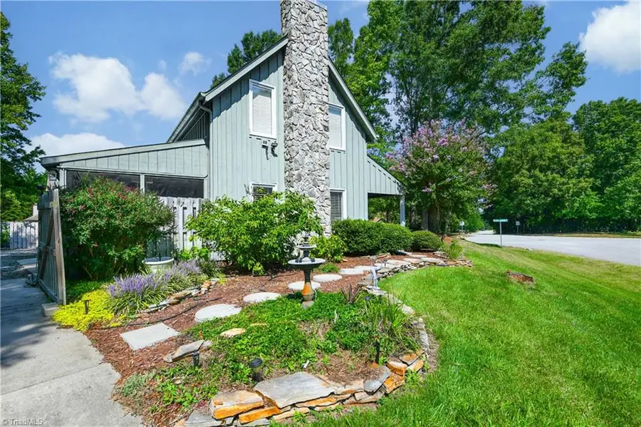 1714 Hunterwoods Drive, High Point, NC 27265 - #2