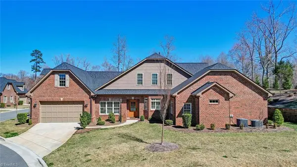 1808 A New Garden Road, Greensboro, NC 27410
