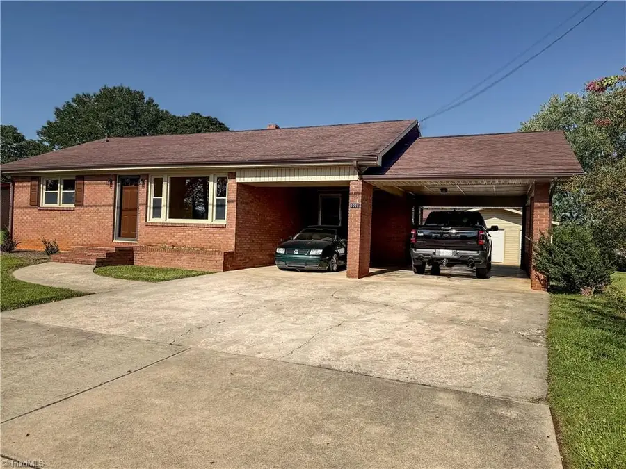 3028 Sparta Road, North Wilkesboro, NC 28659 - #3