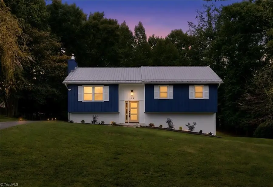 124 Oak Ridge Drive, Mount Airy, NC 27030 - #2