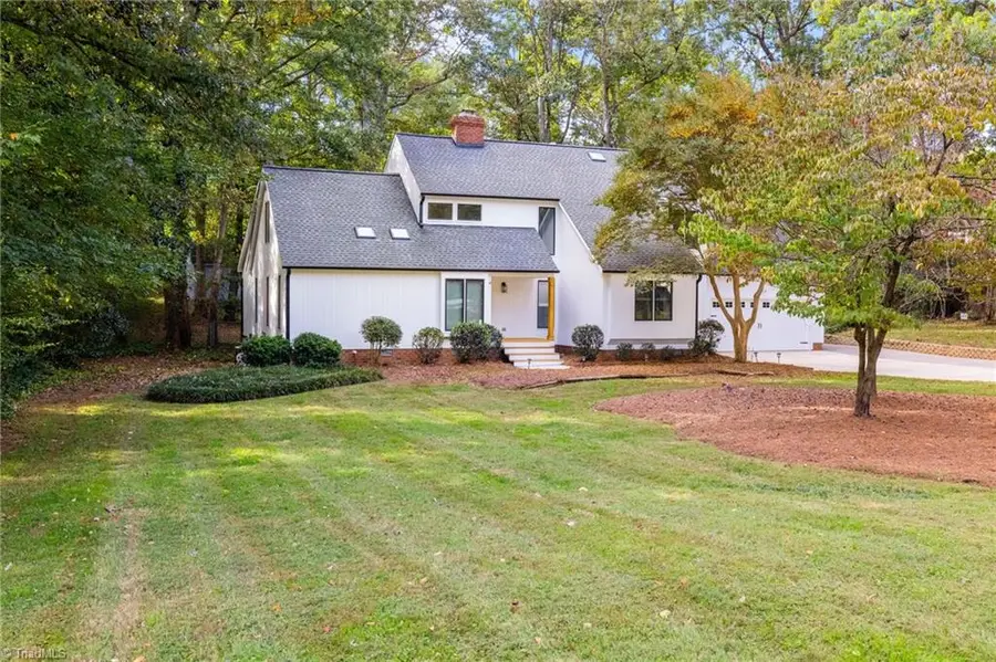 5928 Woodfield Drive, Kernersville, NC 27284 - #2
