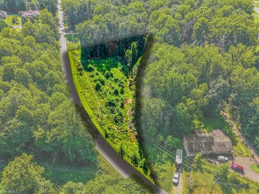 1805 Greenhill Road, Mount Airy, NC 27030 - #2