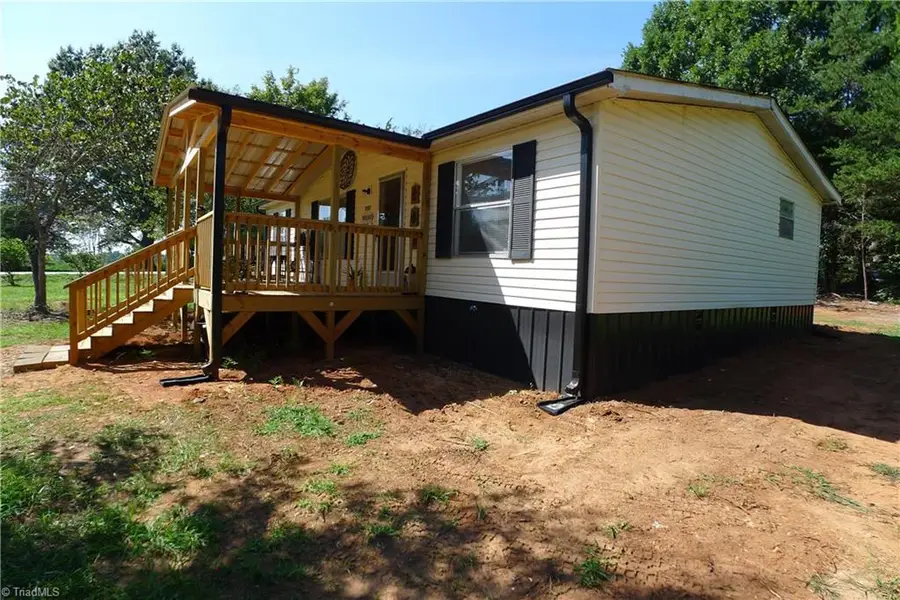 2005 Monico Lane, Yadkinville, NC 27055 - #2