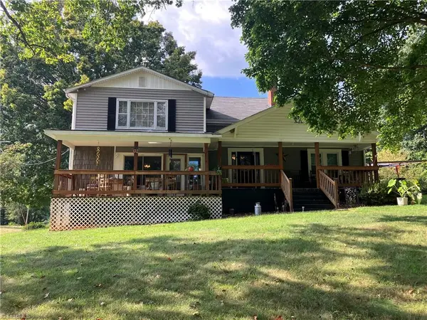1016 Sanders Shelton Road, Westfield, NC 27053