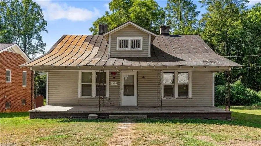 1205 Lyle Street, Reidsville, NC 27320 - #2