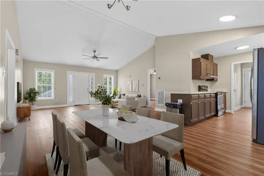 109 Mccleskey Drive, Yadkinville, NC 27055 - #2