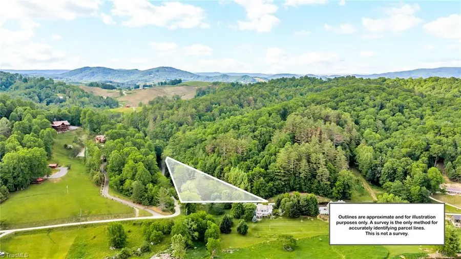 7 Legra Road, Grassy Creek, NC 28631 - #3