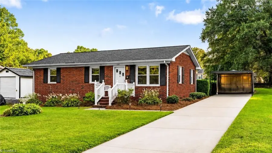 1518 Wickham Street, Burlington, NC 27215 - #2