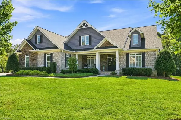 4803 Hampton Oak Court, Clemmons, NC 27012