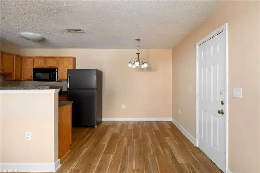1840 Crest Hollow Drive #101, Winston Salem, NC 27103 - #3