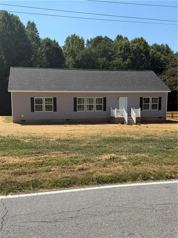 5103 Center Road, North Knobs, NC 28624 - #2