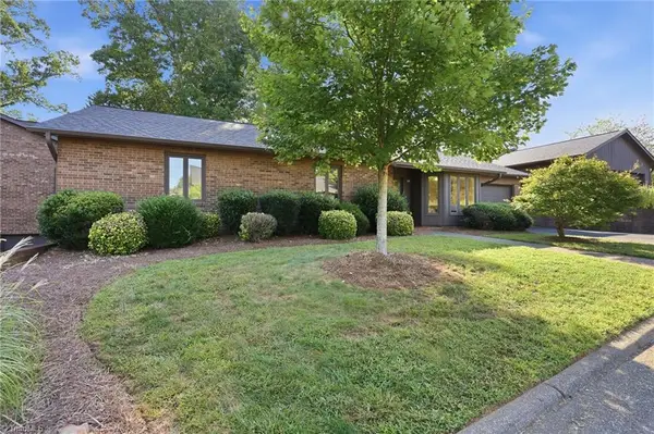 103 Briar Ridge Circle, Winston-Salem, NC 27104