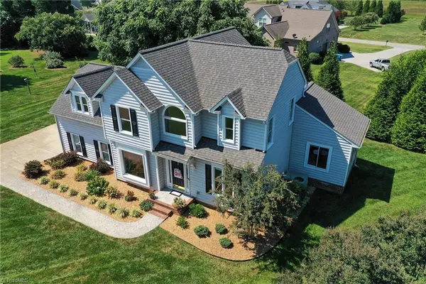 111 Lonetree Court, Advance, NC 27006
