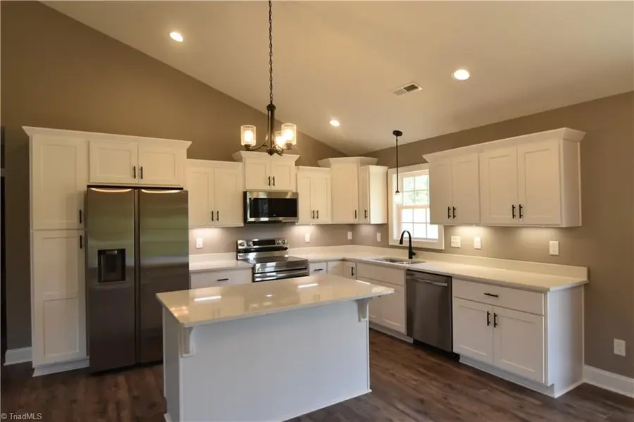 311 Cedar Lodge Road, Thomasville, NC 27360 - #3