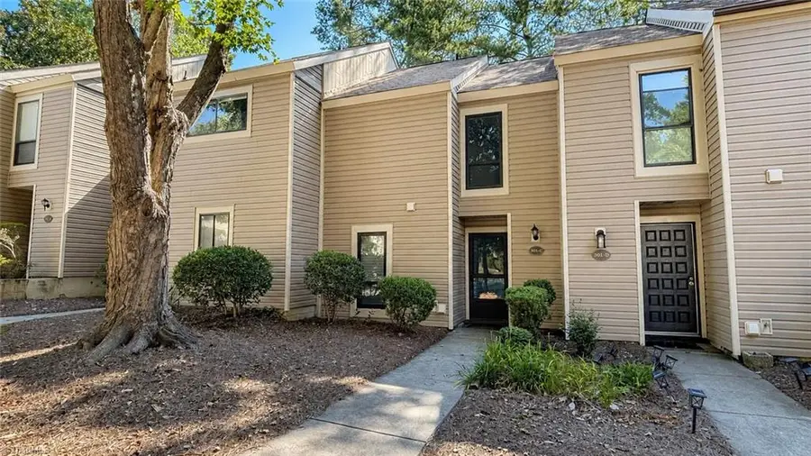 301 Village Lane #C, Greensboro, NC 27409 - #2